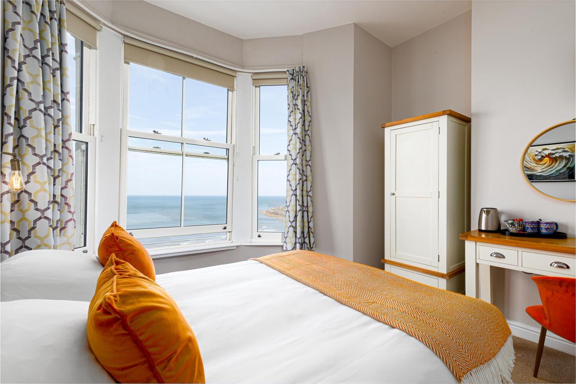 Hotel The Clarence Gardens Hotel, BW Signature Collection 4*